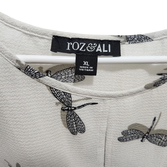 Roz & Ali Size XL White Blouse Black Dragonflies Allover Print Tie Front Keyhole - Picture 2 of 8